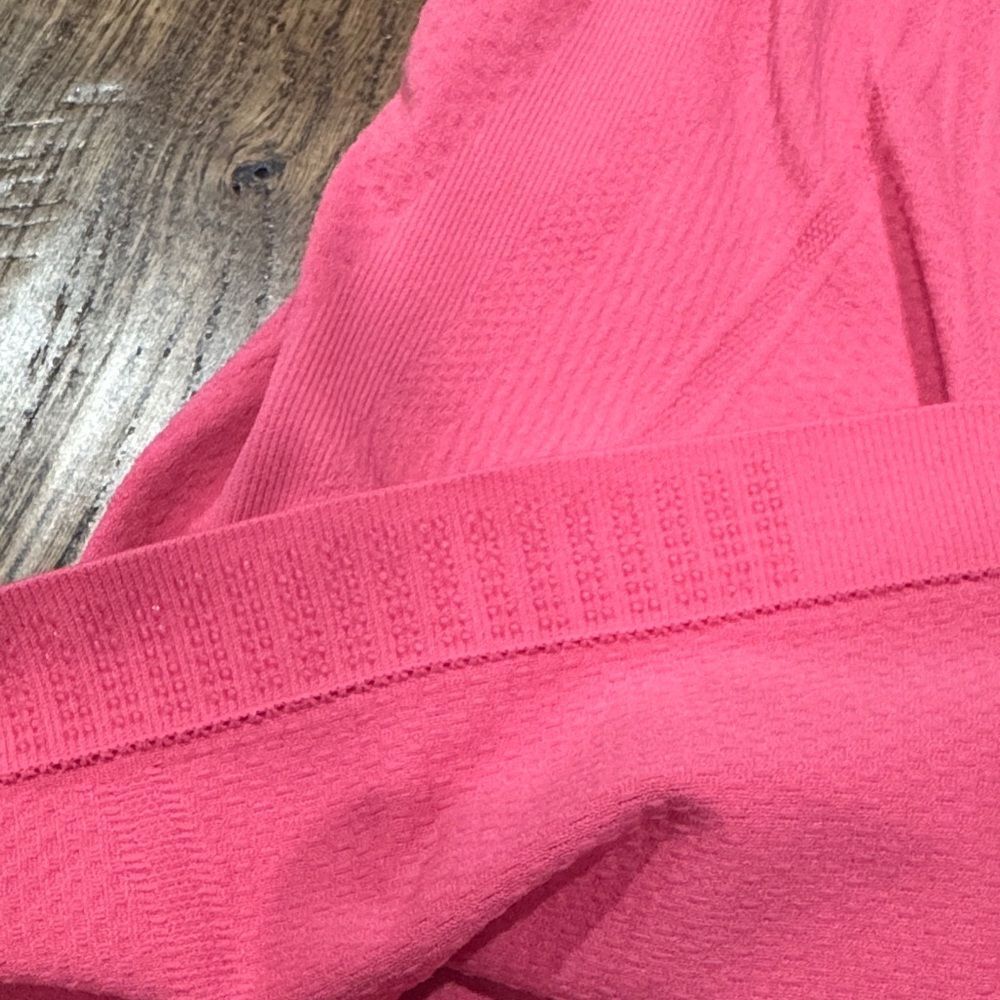 Athleta Women's Pink Momentum Long Sleeve Top Sz M - Picture 3 of 4